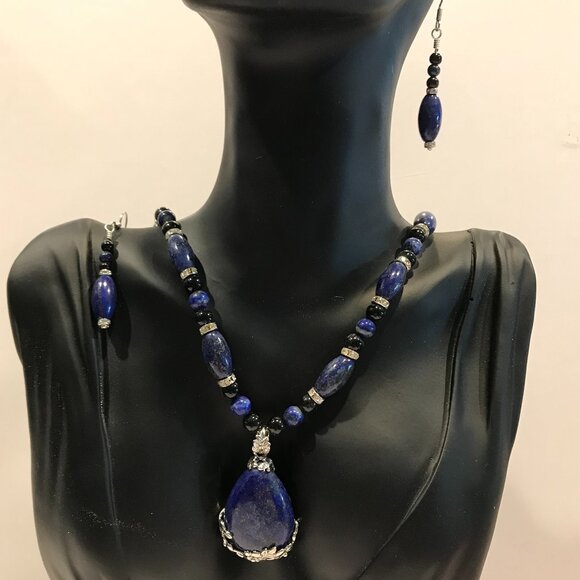 LAPIS Lazuli Teardrop Necklace Genuine Gemstones 20 inches + matching earrings - Picture 2 of 11